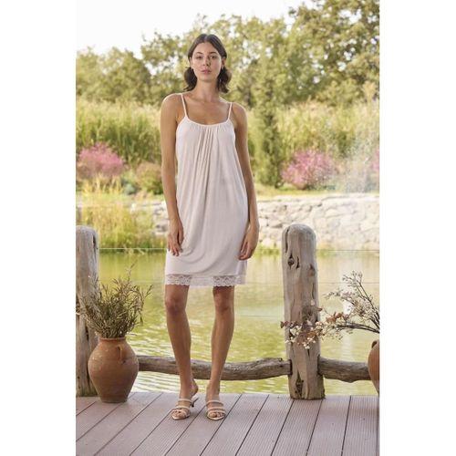 Çiçek Desenli Ve Dantelli Sabahlık Takımı