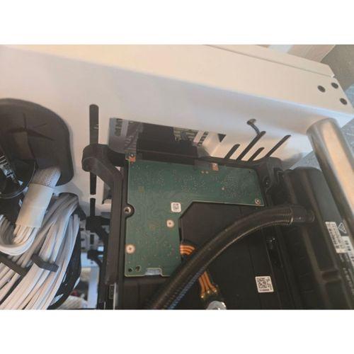 Thermaltake Core P3 Radyatör 3.5 HDD Montajı (Bu ürün Sadece Plastik parçadır - Almadan Önce Soru Sorabilirsiniz)