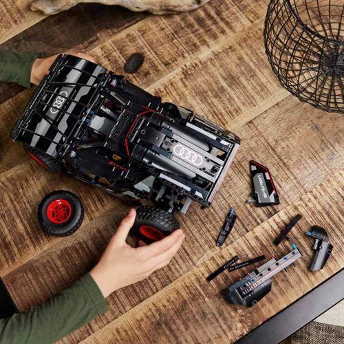 Technic Audi RS Q e-ron 42160