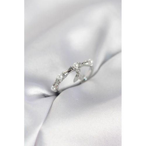 Gümüş Renk Sallantılı Kemik Model Kadın Yüzük