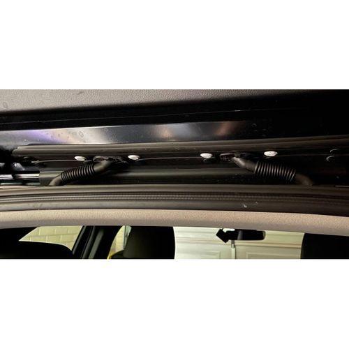 Mazda Yedek Parça MZTK49-68-865 CX-30 ve benzeri-5138405 için önyükleme klibi tutucu