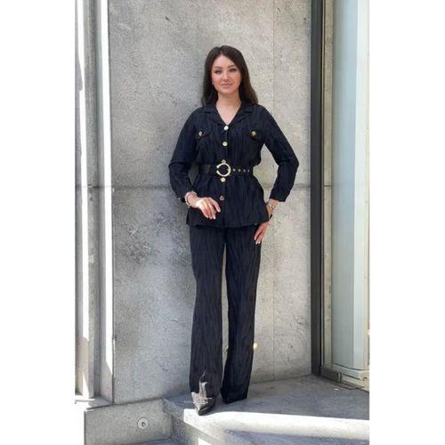 Trend Kadın Siyah Kendinden Desenli Kemerli ve Altın Düğmeli Pantolonlu İkili Takım