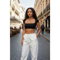 Kadın Siyah Modern Fit Sırt Dekolteli Boyundan Bağlamalı Yarım Kol Crop Top Bluz