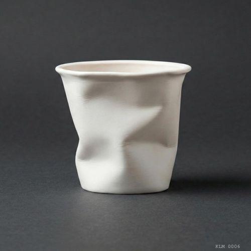 Beyaz Modern Yamuk Formlu Bardak Masaüstü ve Ofis Düzenleyici