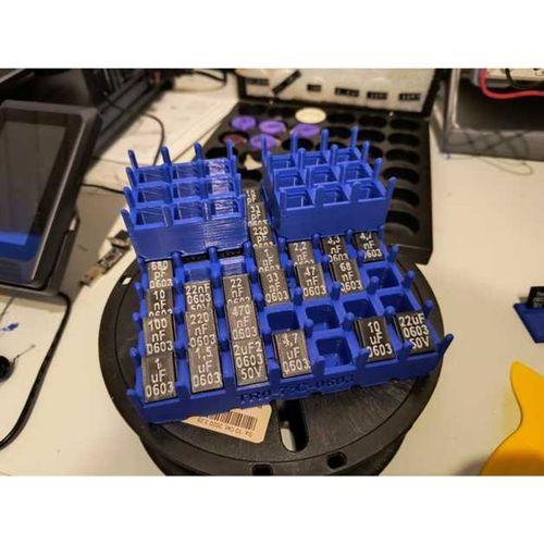 SMD Bileşen Depolama Sistemi Reel Kesilmiş Bant Tekli Çalışma Tepsisi (Bu ürün Sadece Plastik parçadır - Almadan Önce Soru Sorabilirsiniz)