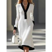 Kadın Uzun Kollu V Yakalı Düğmeli Midi Modal Elbise