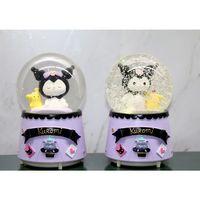 Kuromi İçi Dönmeli Püskürtmeli Işıklı Müzikli Kar Küresi Büyük Boy