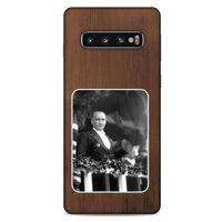 Samsung Galaxy S10 Kılıf Atatürk (35) Fit Design Kılıf Kahverengi Duvar