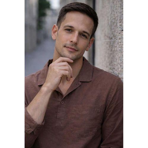 Sartre Apaş Yaka Tek Cepli İnce Modal Kumaş Uzun Kollu Yazlık Gömlek - Kahve