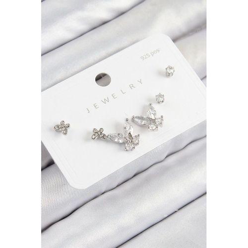 Pirinç Zirkon Taşlı Kelebek Model Gümüş Renk 925 Ayar Gümüş Çivi Kadın Küpe Set