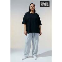 Büyük Beden Kadın Basic Tişört – Pamuklu Düz T-Shirt 3XL-6XL SPR26BTSK510