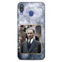 Samsung Galaxy M20 Kılıf Atatürk (32) Soft Silikon Kılıf Gri Buzul