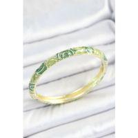 Mineli Pirinç Yeşil Sarmal Desenli Gold Renk Kadın Kelepçe