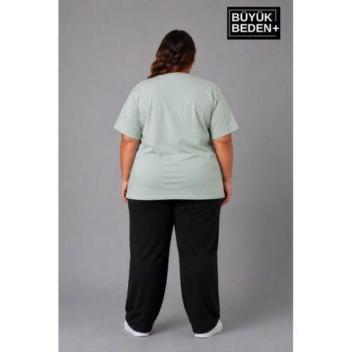 Süperlife Büyük Beden Kadın V Yaka Pamuklu Basic Tişört Lacivert 3XL-6XL SPR26BTSK509