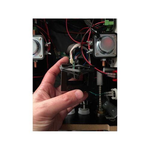 AtGames Legends Pinball Mikro İvmeölçer Tutucu