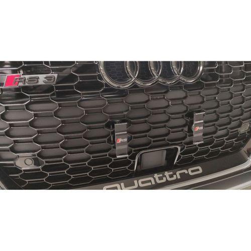 - AUDI RS İsviçre Plaka Tutucu (Bu ürün Sadece Plastik parçadır - Almadan Önce Soru Sorabilirsiniz)