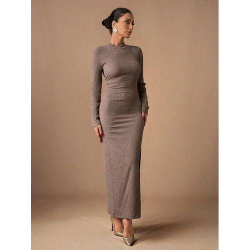 Kadın Uzun Kollu Yarım Balıkçı Yaka Bürümcük Kumaş Yırtmaç Detay Kalem Elbise