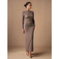 Kadın Uzun Kollu Yarım Balıkçı Yaka Bürümcük Kumaş Yırtmaç Detay Kalem Elbise