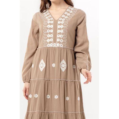 Uzun Kol Yakamoz V Yaka Nakışlı Şile Bezi Uzun Pullu Elbise Humus hms