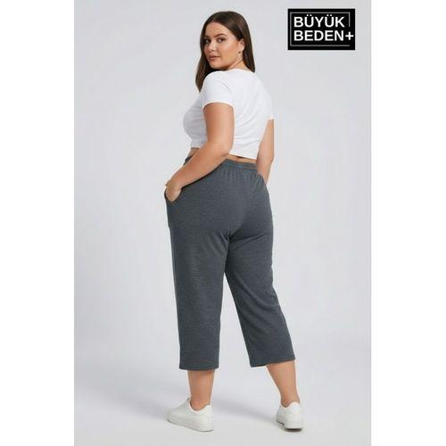 Kadın Büyük Beden Şort 3XL-6XL  Rahat Kesim Diz Altı Günlük Şort-SPR26BSRK591