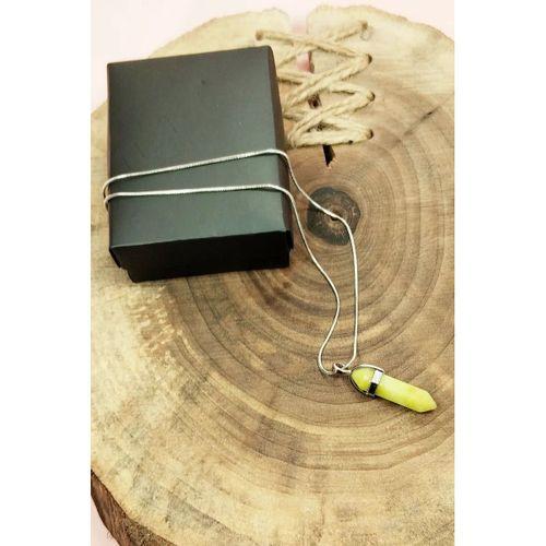 Peridot Doğal Taşı Zincirli El Yapımı Tasarımlı Kolye Uç: 3,5 cm Zincir: 20 cm Kutulu