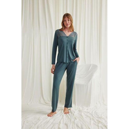Yakası Omzu Ve Paçası Dantelli Boydan Düğmeli Pijama Takımı