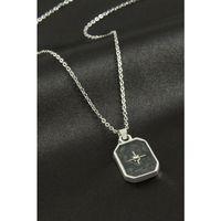 Yıldız Mineli Kolye