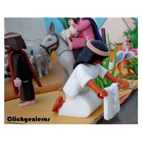 Playmobil Diz Çökmüş Figürü için Etek (Bu ürün Sadece Plastik parçadır - Almadan Önce Soru Sorabilirsiniz)