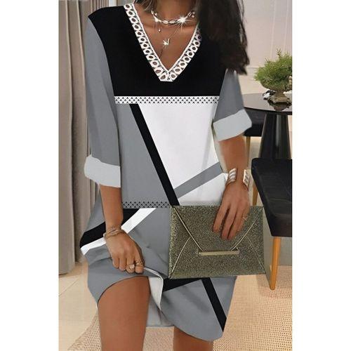 Kadın Fakir Kollu V Dantel Yaka Geometrik Desenli Dalgıç Elbise