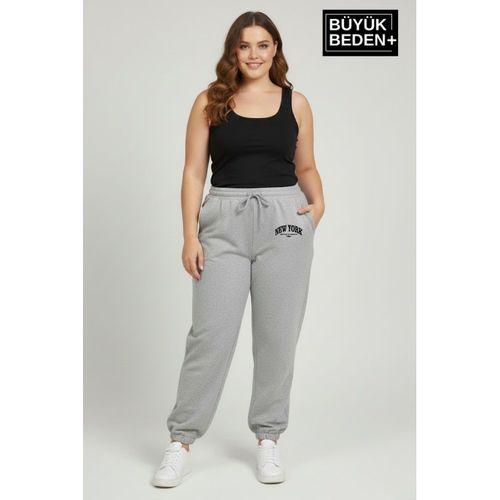 Kadın Büyük Beden New York Paça Lastikli Rahat Kesim Jogger İnce Eşofman Altı SPR26BEAK951-5