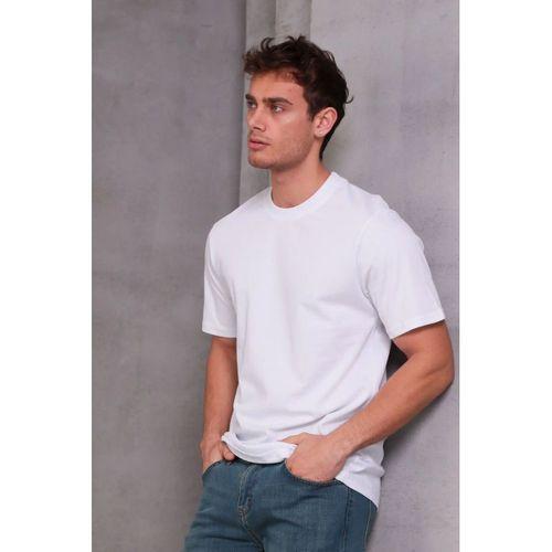 Erkek Relax Fit Bisiklet Yaka %100 Pamuk Rahat Kesim Basic Tişört