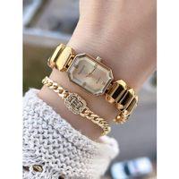 Ferrucci Mini Vintage Seri 2 Yıl Garantili 3 Atm Suya Dayanıklı Kadın Kol Saati+Bileklik Z.01141.4