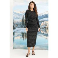 Desenli Uzun Kollu Elbise