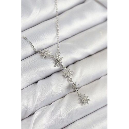 316L Çelik Yıldız Model Gümüş Renk Kadın Kolye