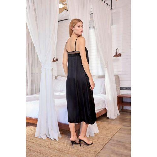 Dantelli Tüllü Ve Dekolteli Saten Sabahlık Takımı