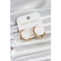 Gold Renk Pirinç Tırtık Model Kadın Küpe