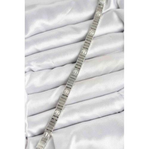 Gümüş Renk VIP Seri Bileklik