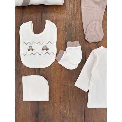 Araba Desenli Papyonlu 10 Parça Erkek Bebek Hastane Çıkışı Kutulu %100 Pamuk