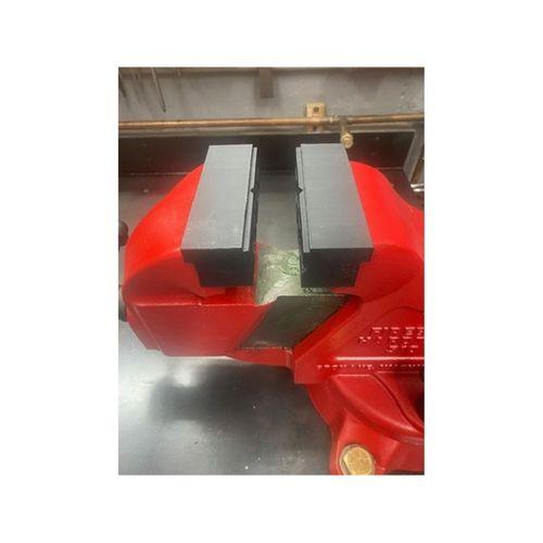 5 İnç Fireball Araç Hardtail Vise Yumuşak Çeneli (Bu ürün Sadece Plastik parçadır - Almadan Önce Soru Sorabilirsiniz)