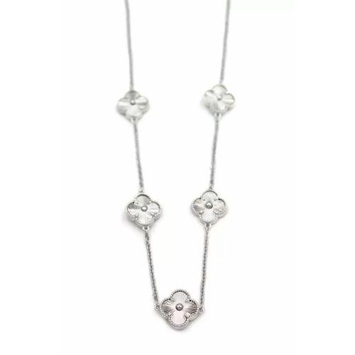 Vc Yonca Kolye - Gümüş