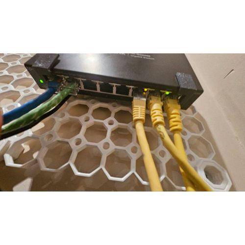 TPLink TL SG608E Çoklu Pano Montaj Aparatı (Bu ürün Sadece Plastik parçadır - Almadan Önce Soru Sorabilirsiniz)