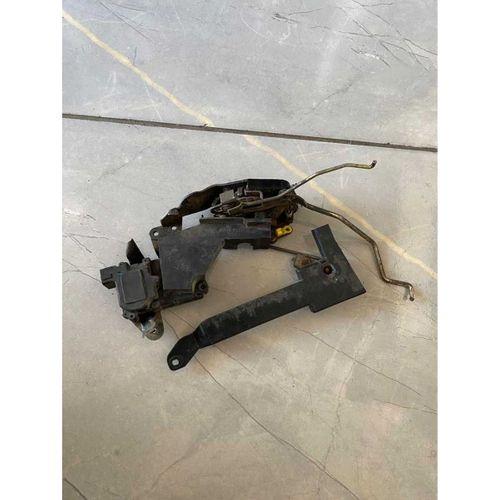 Accent Ön Sağ Ki̇li̇t Motor Mekani̇smasi  1999-2005