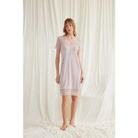 Yakası Kolu Omzu Ve Etek Ağzı Dantelli Önü Düğmeli Gecelik