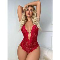 Metal Kalp Aksesuarlı Fantezi Dantelli Kırmızı Body