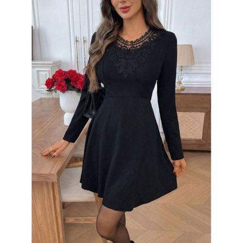 Kadın Uzun Kollu Yakası Dantelli Mini Ithal Krep Elbise