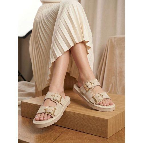 Yazlık Kadın Bej İnce Taban Tokalı Terlik
