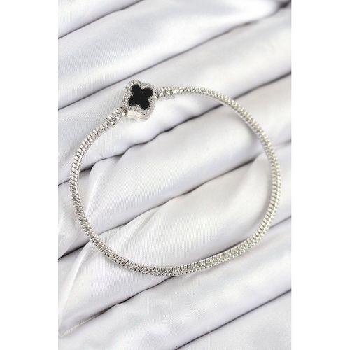 Pirinç Charm Zirkon Taşlı Yonca Model Gümüş Renk Kadın Bileklik