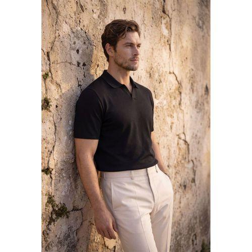 Dawson Polo V Yaka Düğmesiz Kısa Kollu İnce Triko Erkek T-Shirt - Siyah