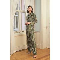 Çiçek Yaprak Ve Etnik Desenli Pijama Takımı