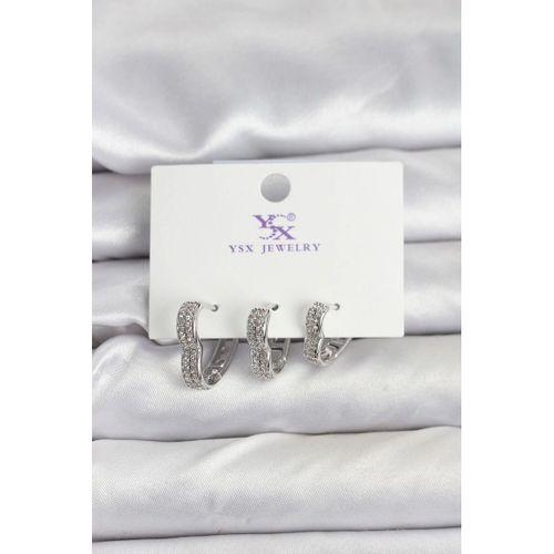 Gümüş Renk Pirinç Zirkon Taşlı Kalpli Kadın Küpe